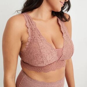 Aerie Eyelash Lace Padded Plunge Bralette